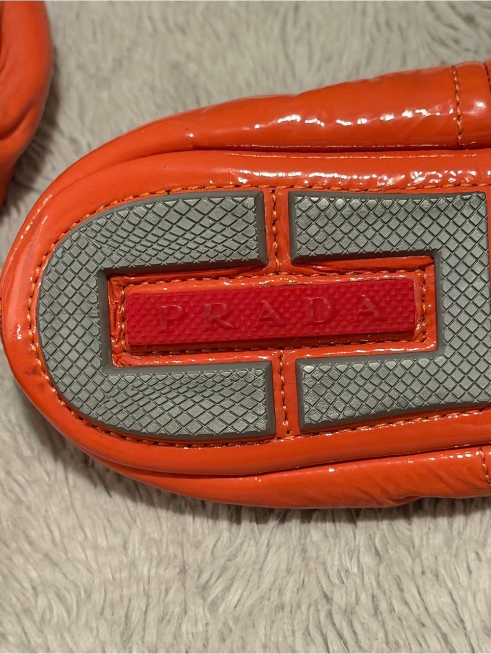 Prada Ballet Flats Womens 36.5 US 6.5 Orange Patent Leather Scrunch Slip Ons - Picture 10 of 13